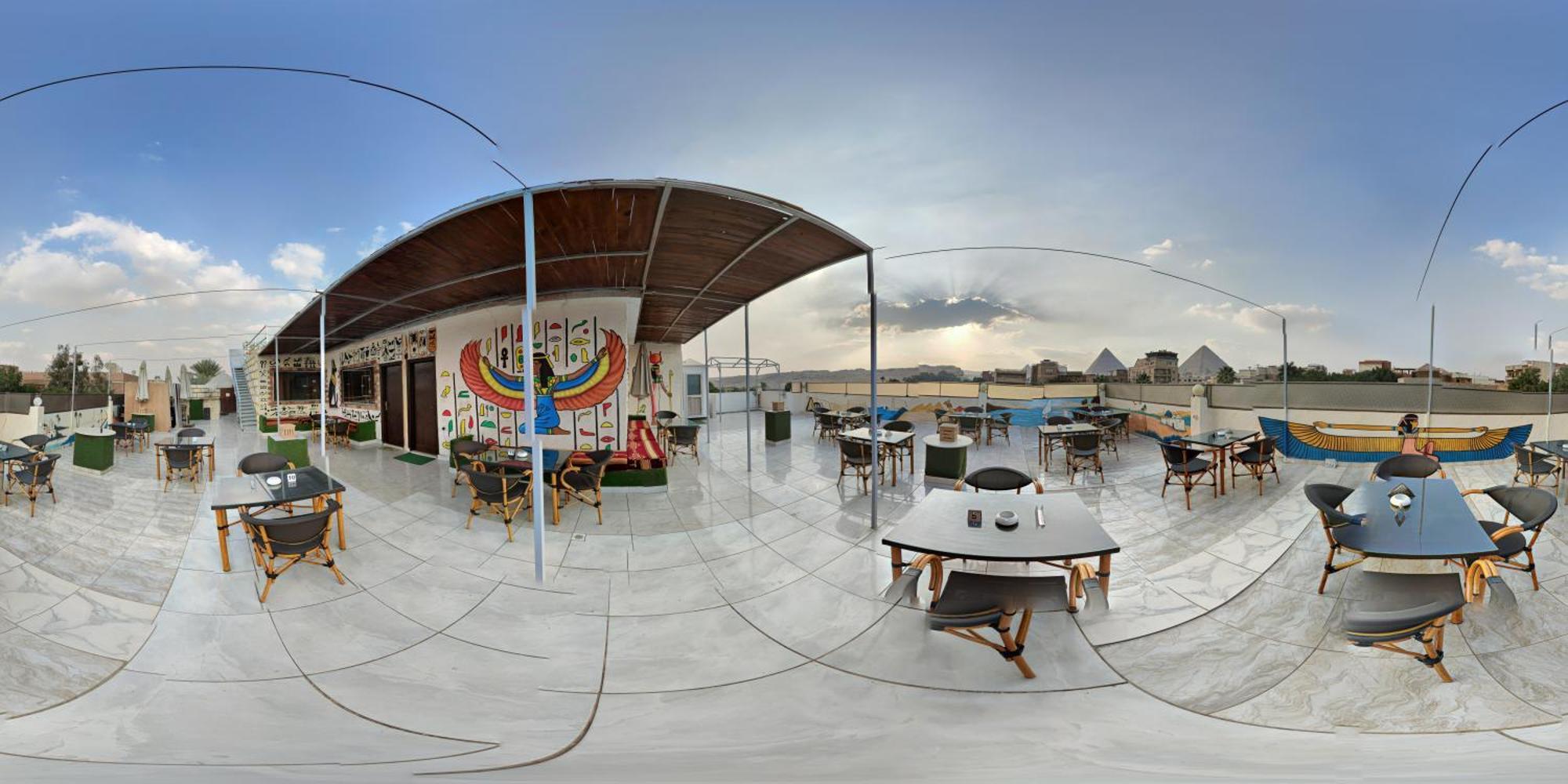 Nefertiti Pyramids View Hotel ไคโร ภายนอก รูปภาพ