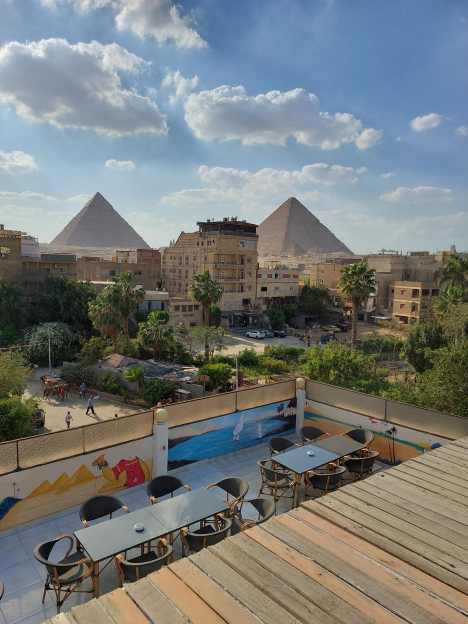 Nefertiti Pyramids View Hotel ไคโร ภายนอก รูปภาพ